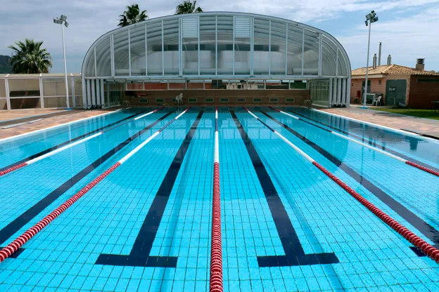 PISCINA DEPORTIVA